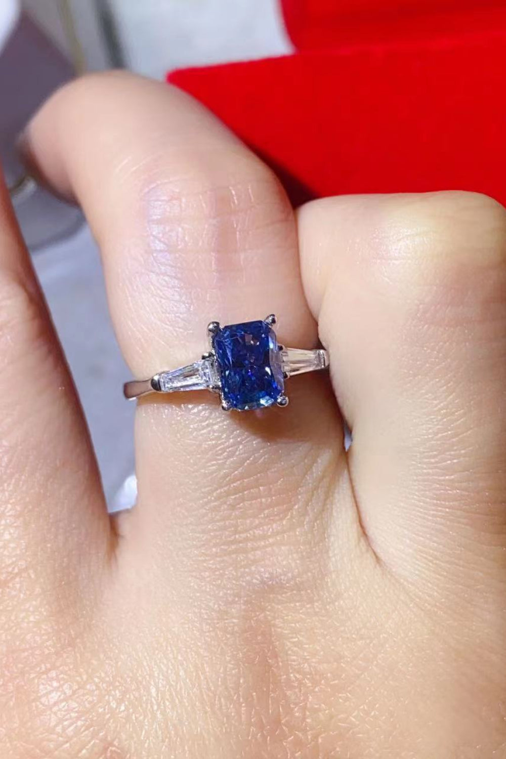 1 Carat Moissanite Platinum-Plated Rectangle Ring in Blue 