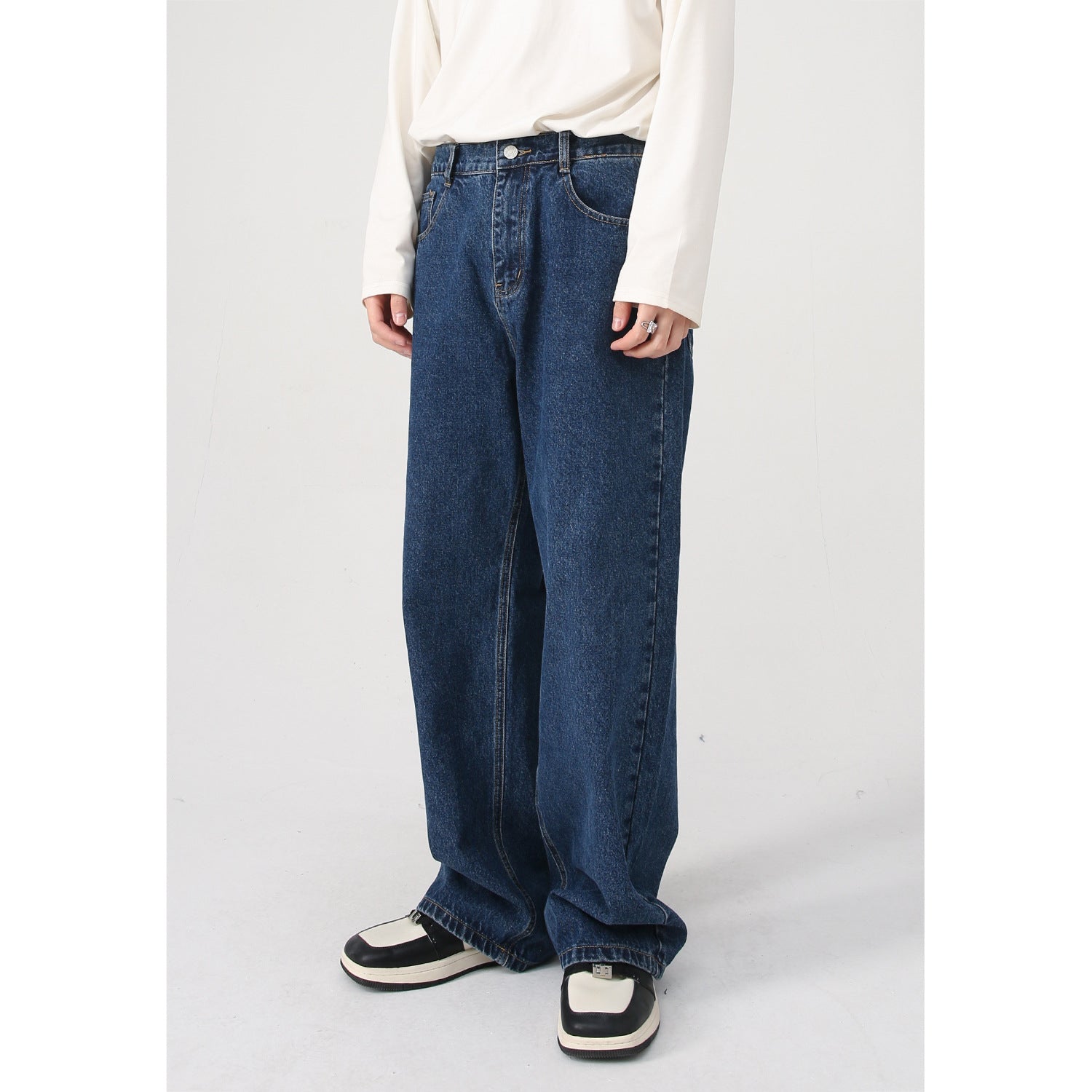 Korean Style Loose Elastic Waist Straight Casual Jeans Men