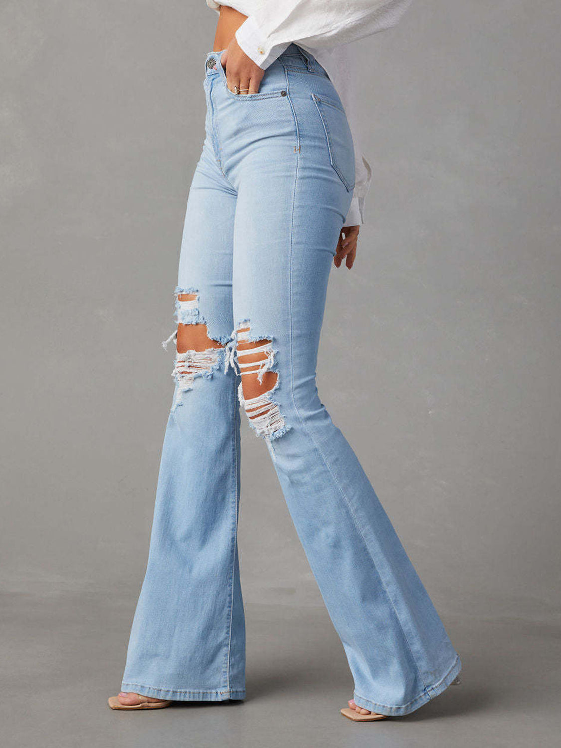 Distressed Bootcut Jeans with Pockets 