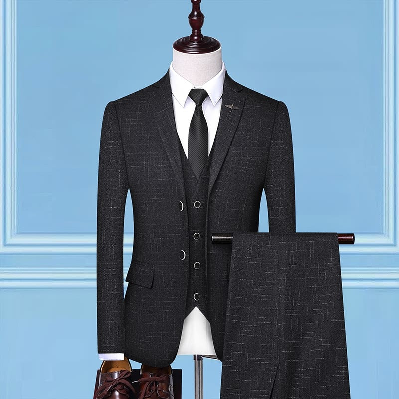 Three-piece suit for men 