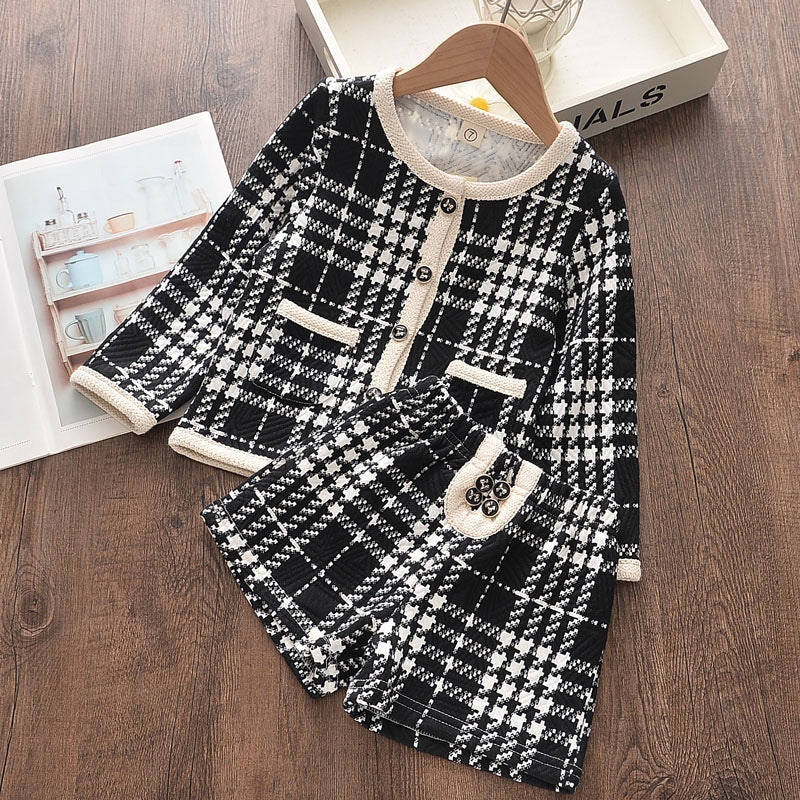 Children's Suit Girls Western Style Small Fragrant Black Plaid Pattern Jacket Shorts Two-piece Suit