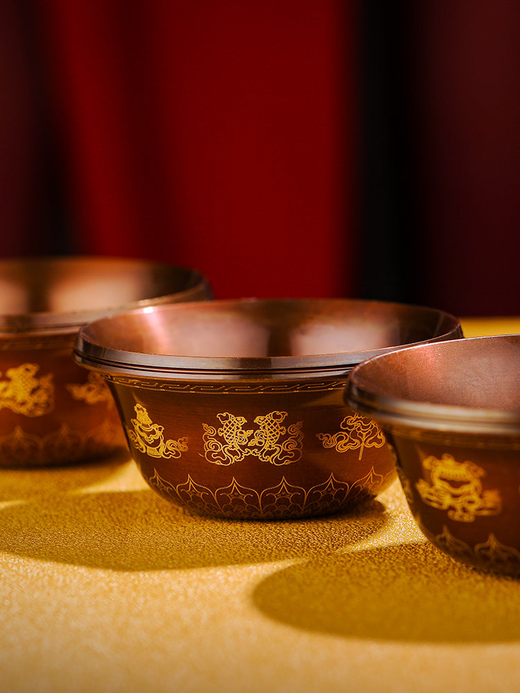 The Holy Water Cup In Front Of The Buddha For The Buddha Supplies For The Buddha Cup Size