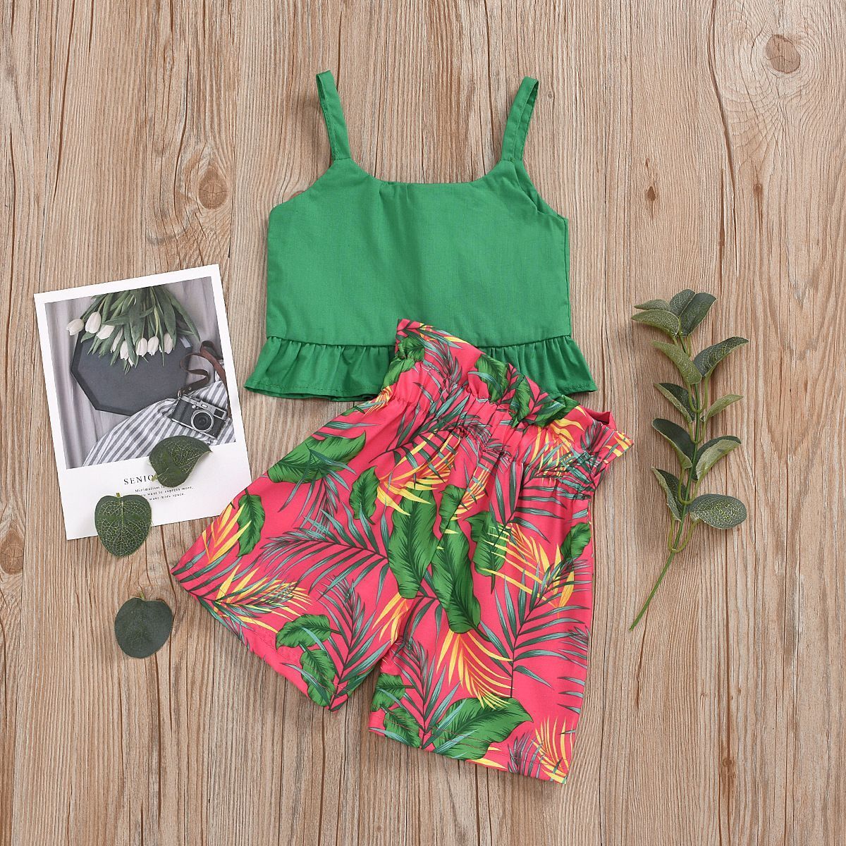 Sling Solid Color Lace Top Plant Print Shorts Suit