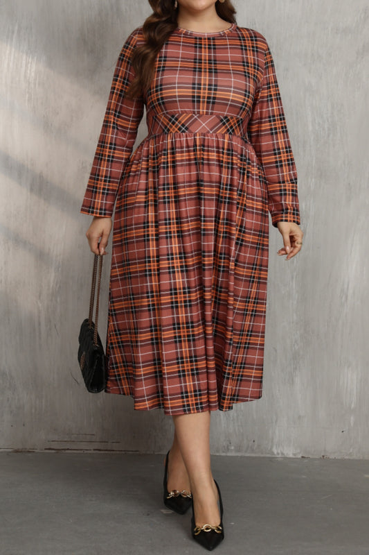 Plus Size Plaid Round Neck Long Sleeve Midi Dress