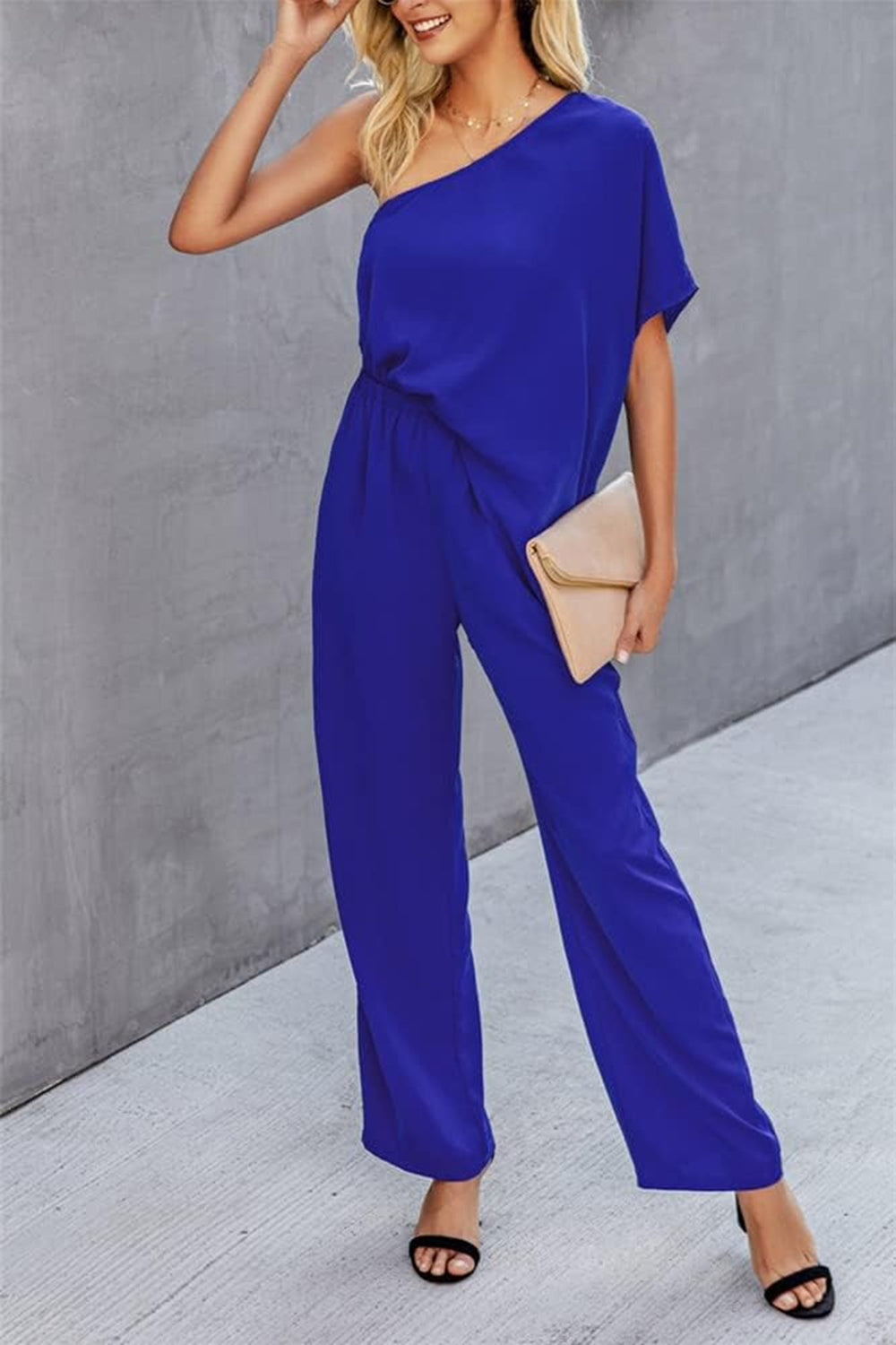 Single Shoulder Short Sleeve Jumpsuit 