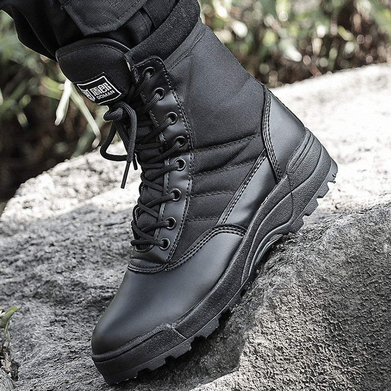 Desert combat boots, land combat boots, hiking shoes 