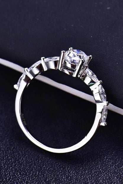 1 Carat Moissanite Oval Ring 