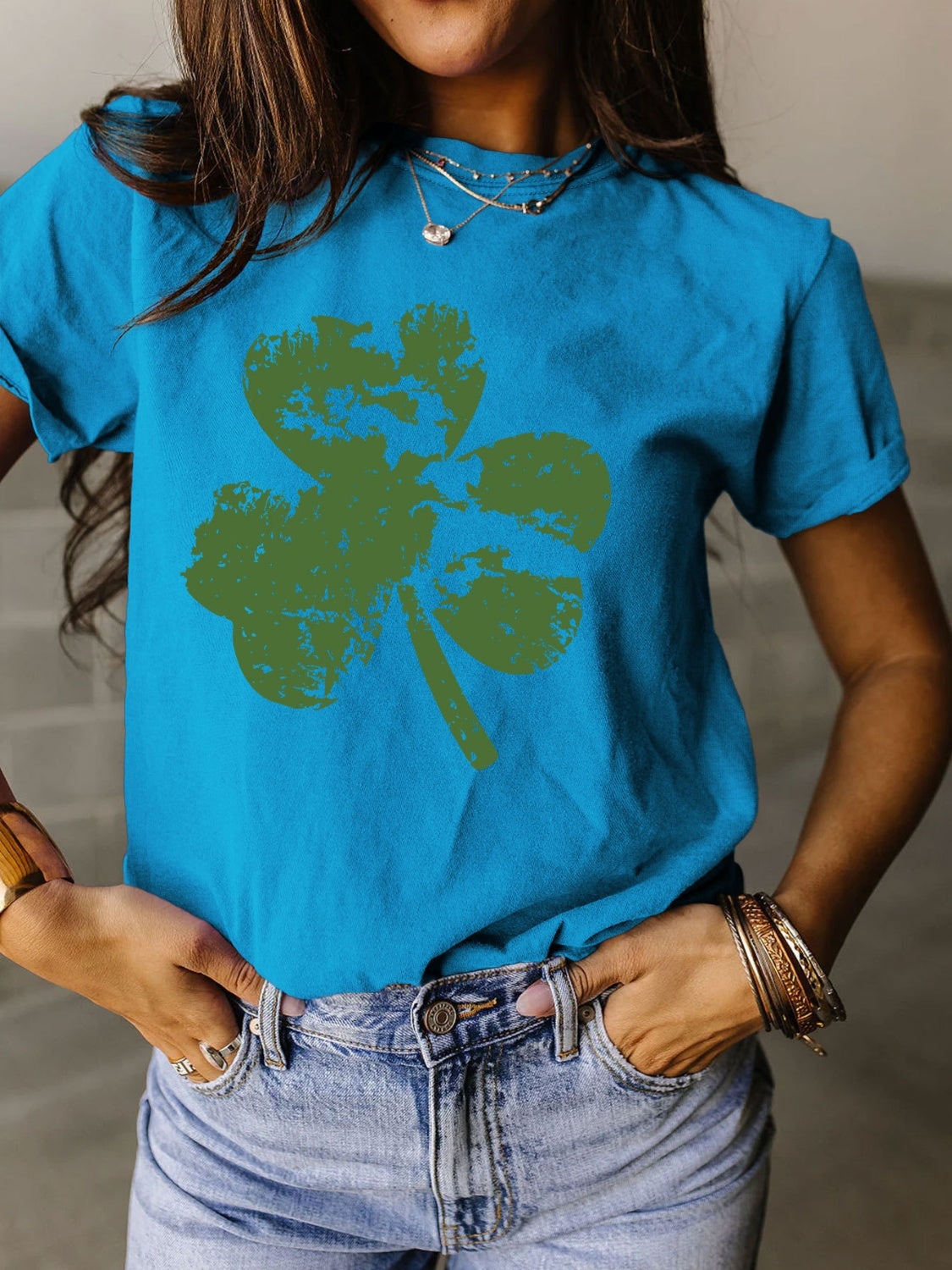 Full Size Lucky Clover Round Neck Short Sleeve T-Shirt - Babbazon New Products