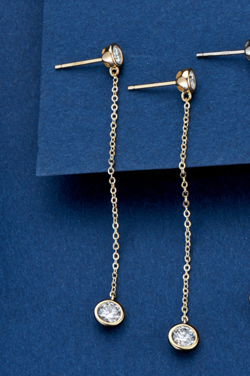 Adored Moissanite Chain Earrings 