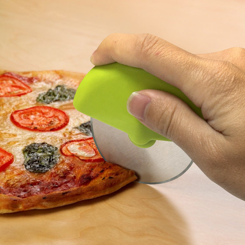 Kitchen Gadgets Pizza Wheel Knife 