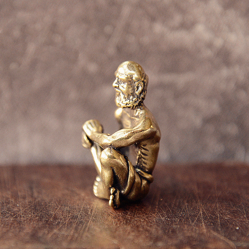 Brass Sitting Bitter Monk Bodhidharma Buddha Statue Ornament