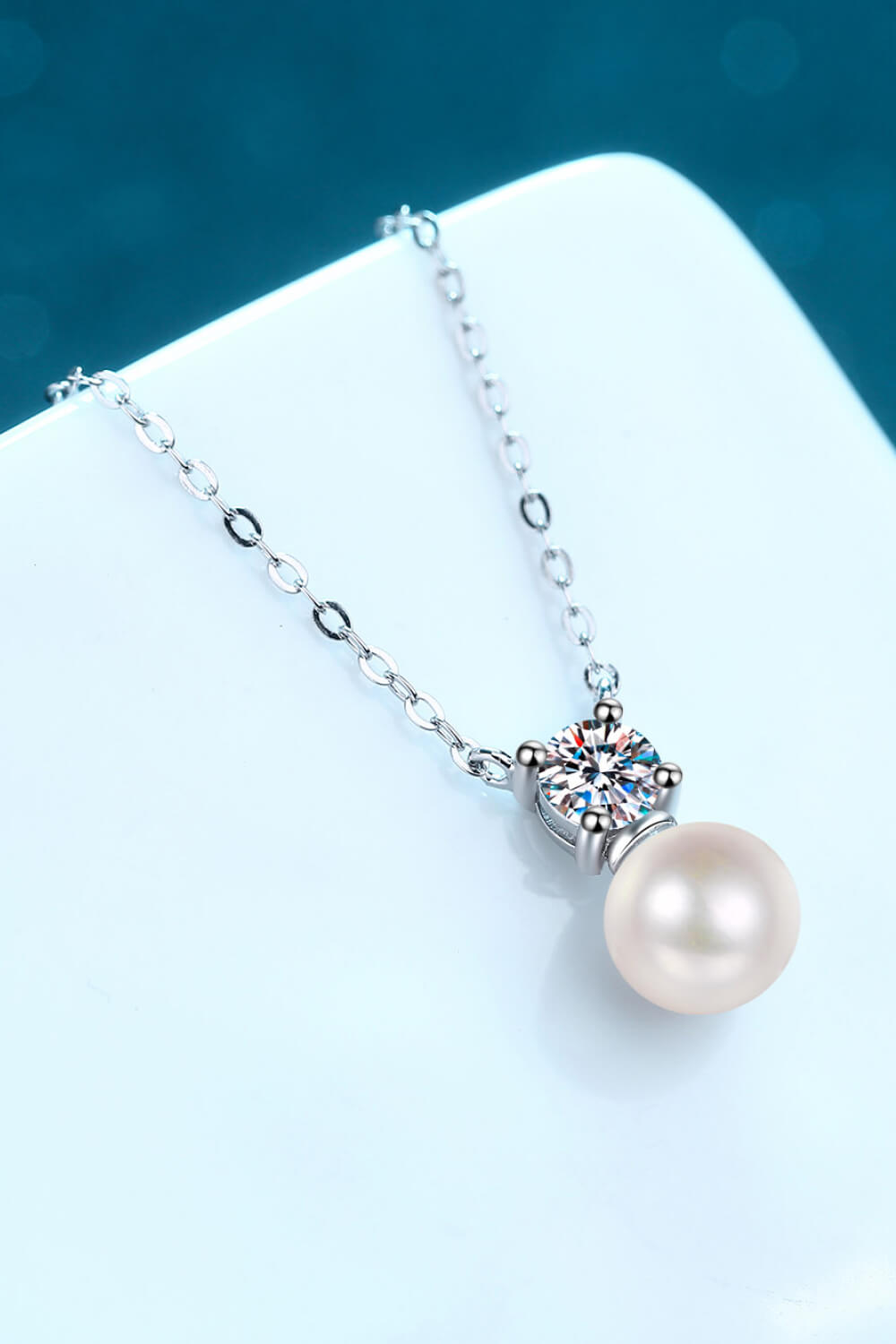 925 Sterling Silver Freshwater Pearl Moissanite Necklace 