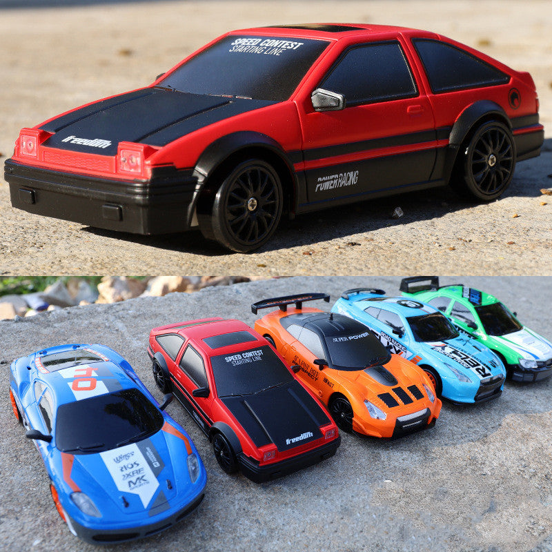 2.4G RC Drift Car: Remote Control GTR AE86 Toy 