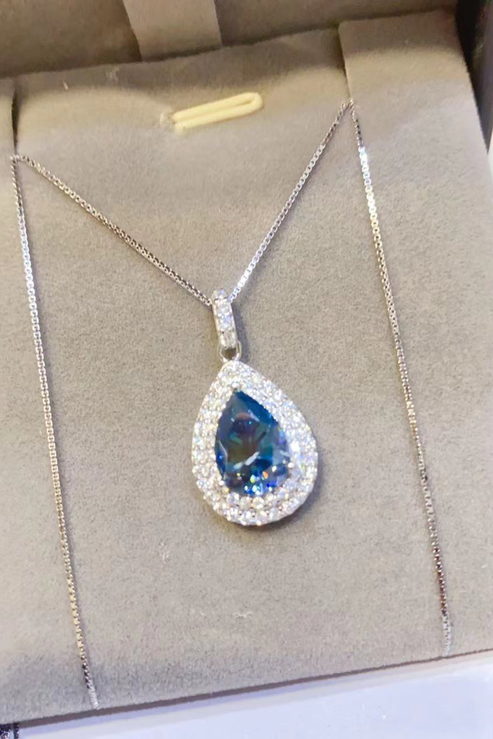 2 Carat Moissanite Teardrop Pendant Necklace 