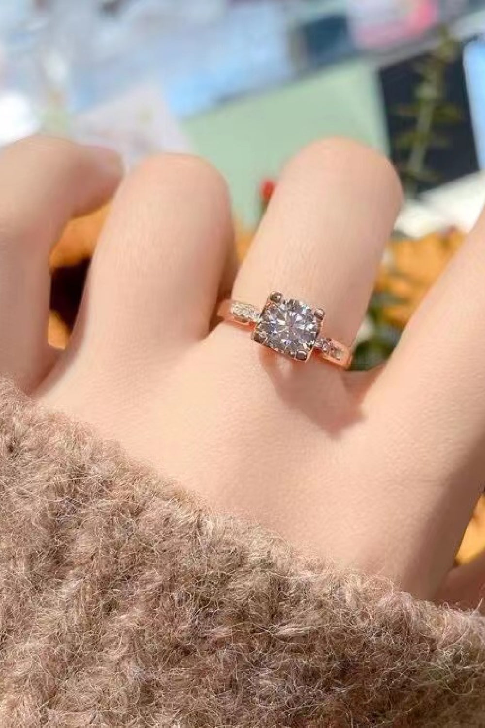 1 Carat Moissanite Ring 