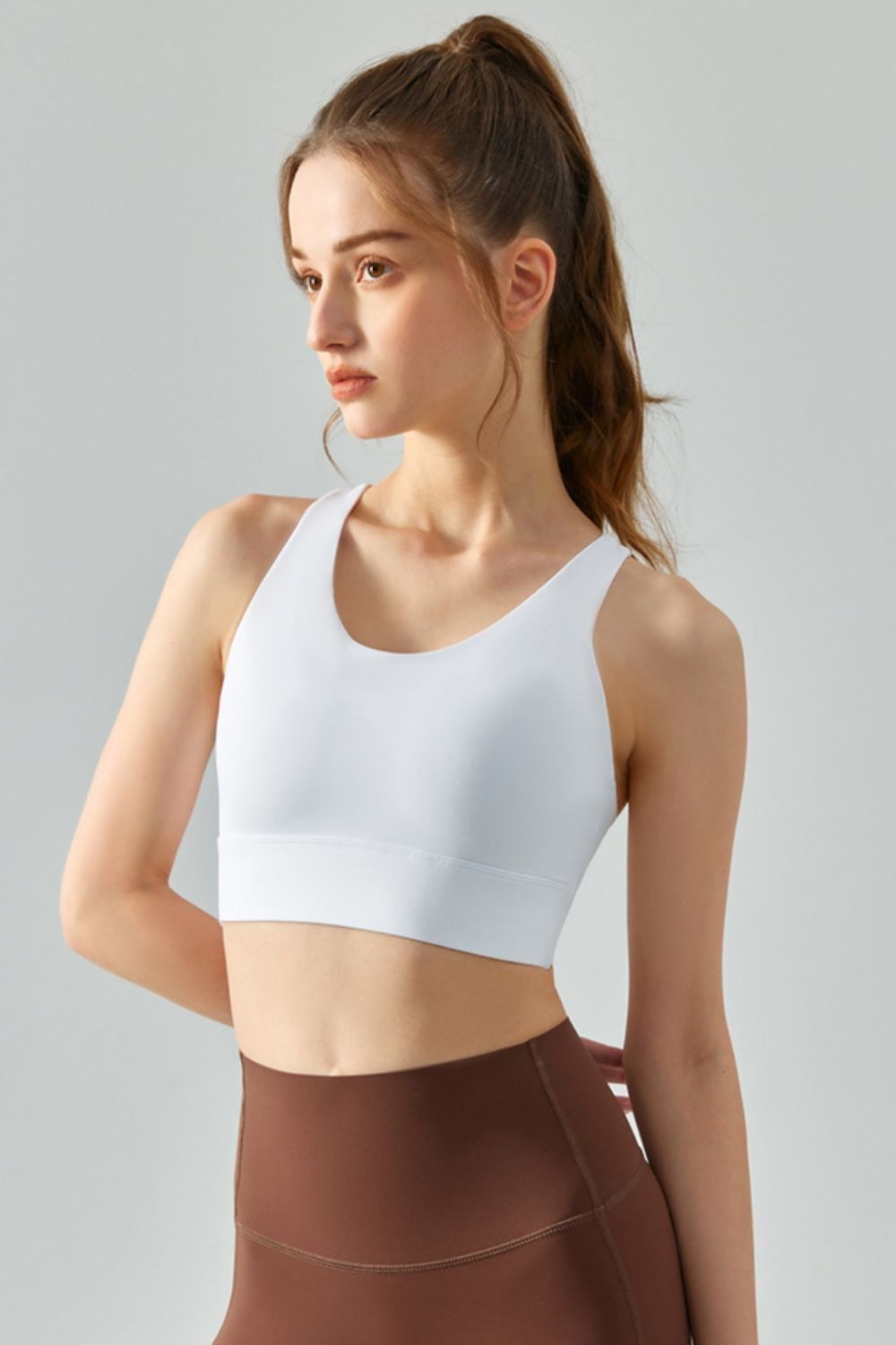 Round Neck Racerback Active Bra 