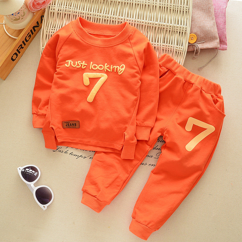 Alphanumeric 7 suit male and female baby two-piece suit