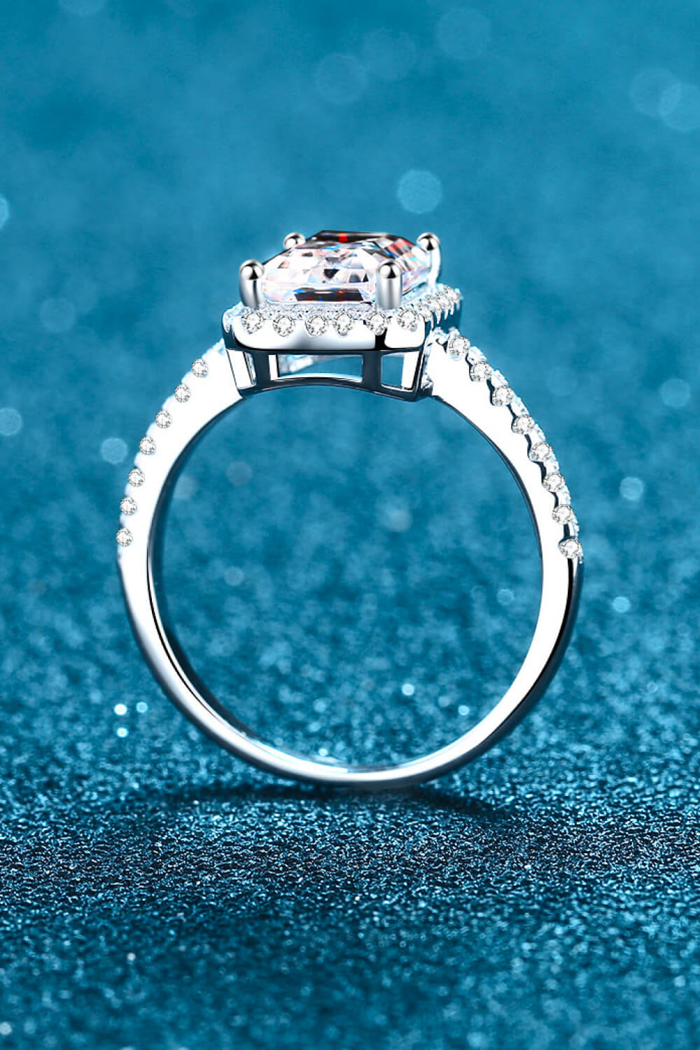 1 Carat Rectangle Moissanite Ring 