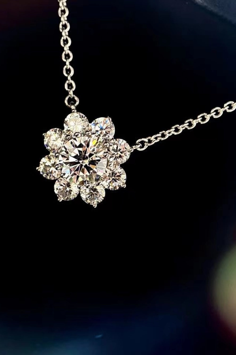 1 Carat Moissanite Floral Pendant Necklace 