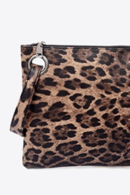 Leopard PU Leather Clutch 