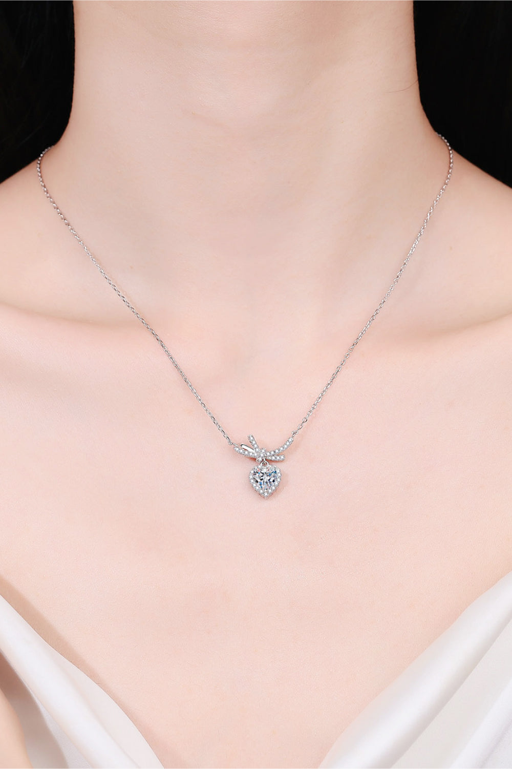 1 Carat Moissanite Heart Pendant Necklace 