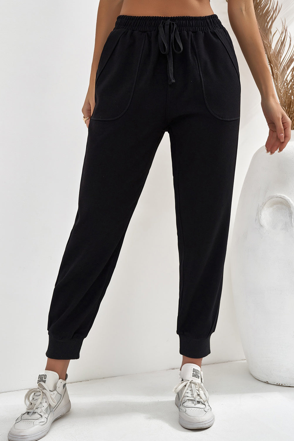 Drawstring Elastic Waist Pocket Joggers 