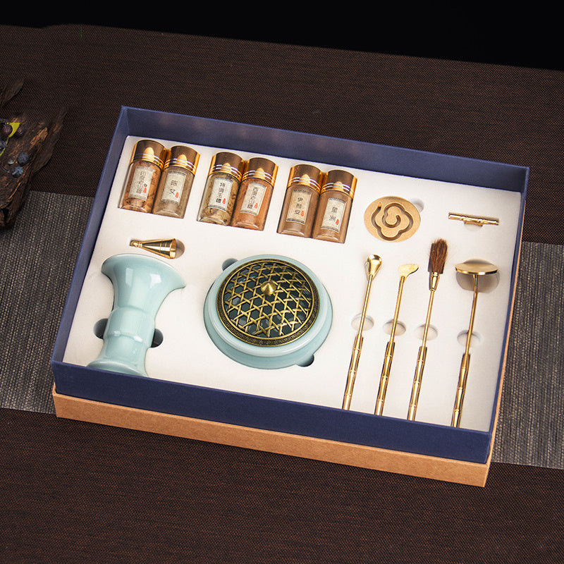 Multi-piece Set Of Incense Utensils