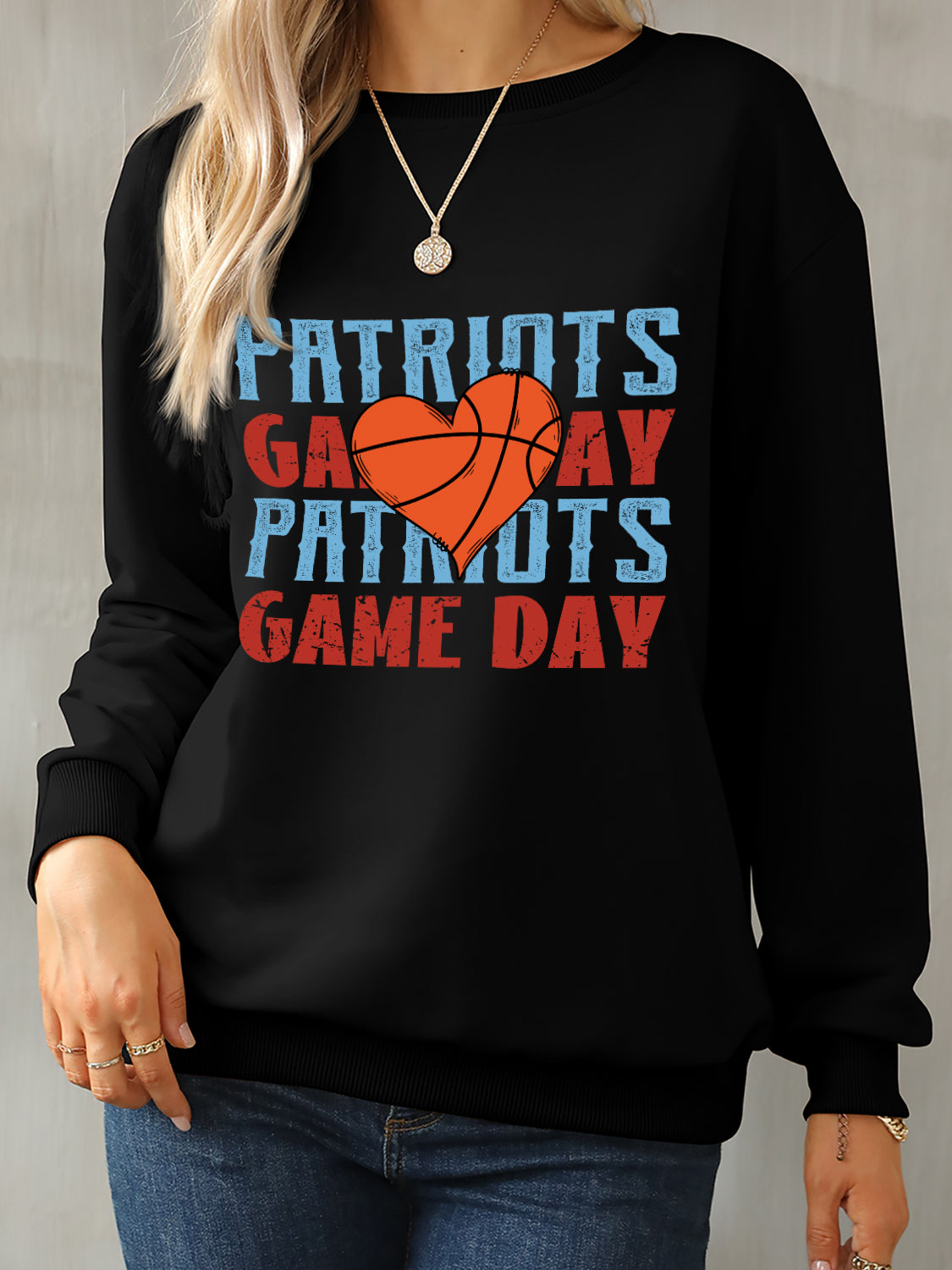 PATRIOTS GAME DAY Round Neck Dropped Shoulder Sweatshirt