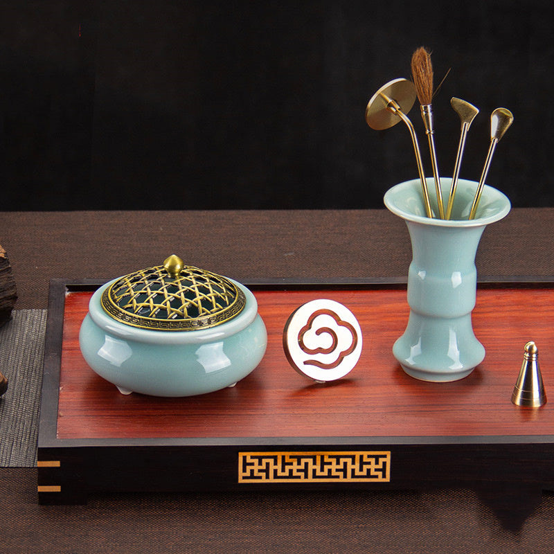 Multi-piece Set Of Incense Utensils