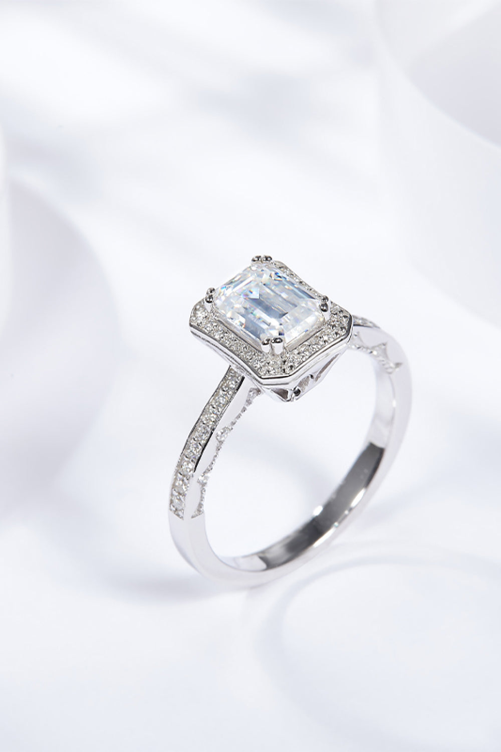 1 Carat Moissanite 925 Sterling Silver Halo Ring 