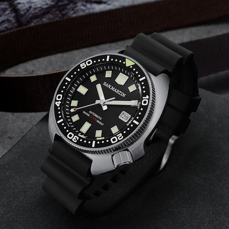 Male retro mechanical watch