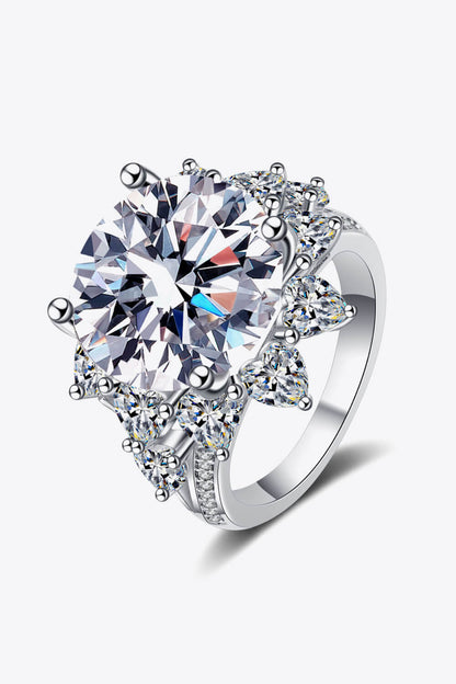 10 Carat Moissanite Flower-Shaped Ring 