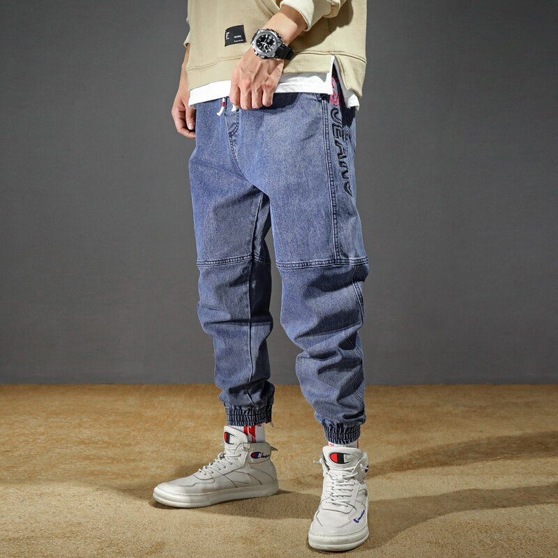 Embroidered men's loose jeans