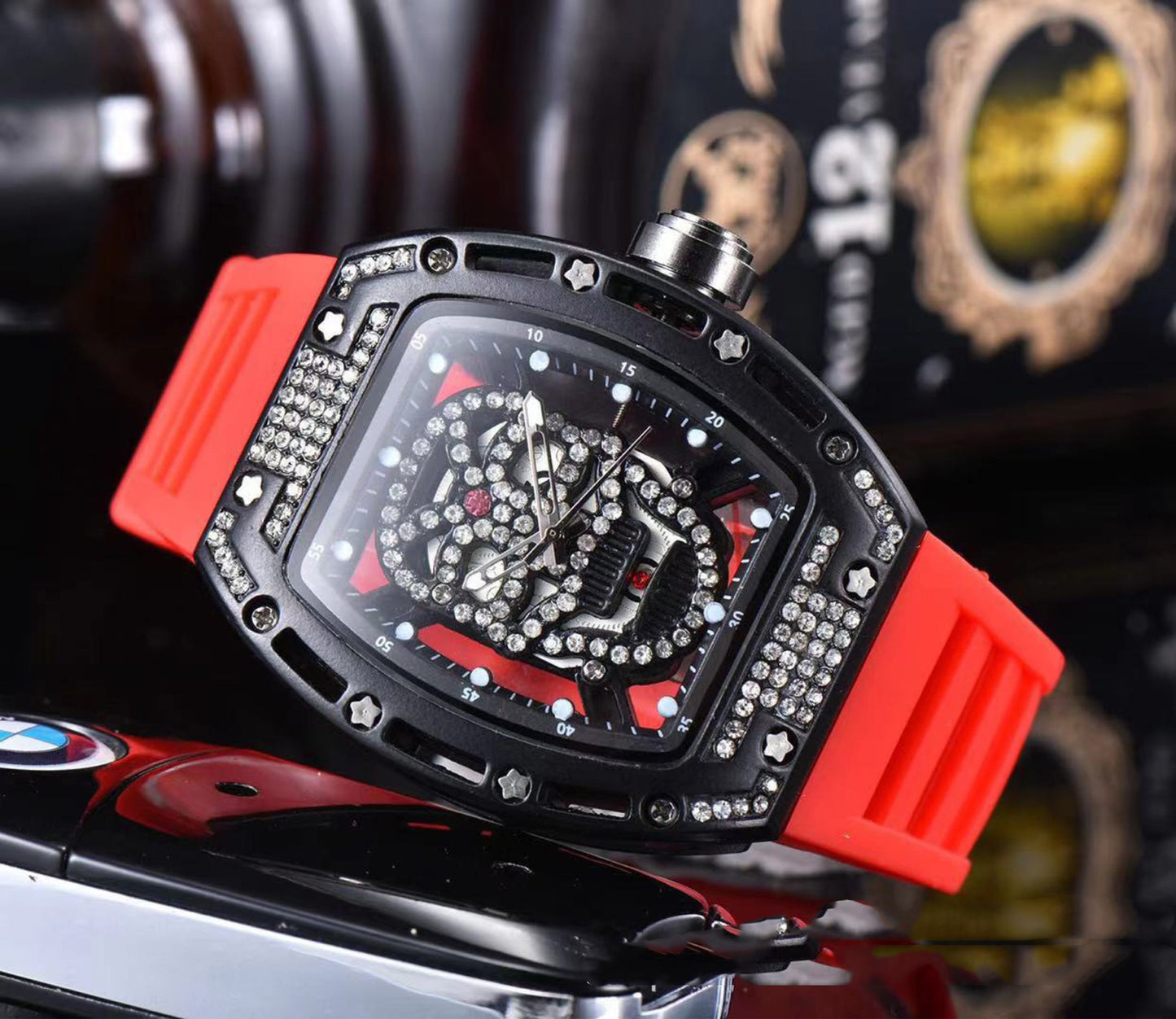 Fashion Tonneau-shaped Hollow Men's Silicone Quartz Watch