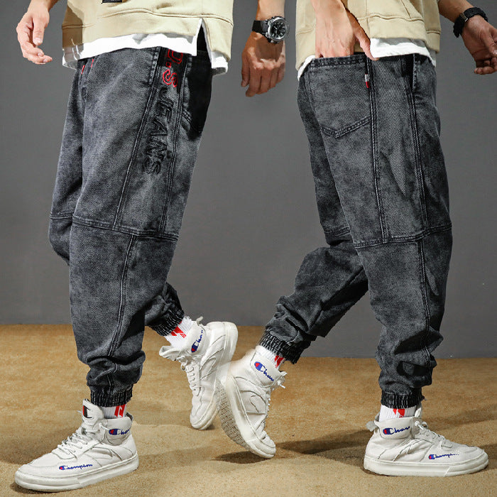 Embroidered men's loose jeans