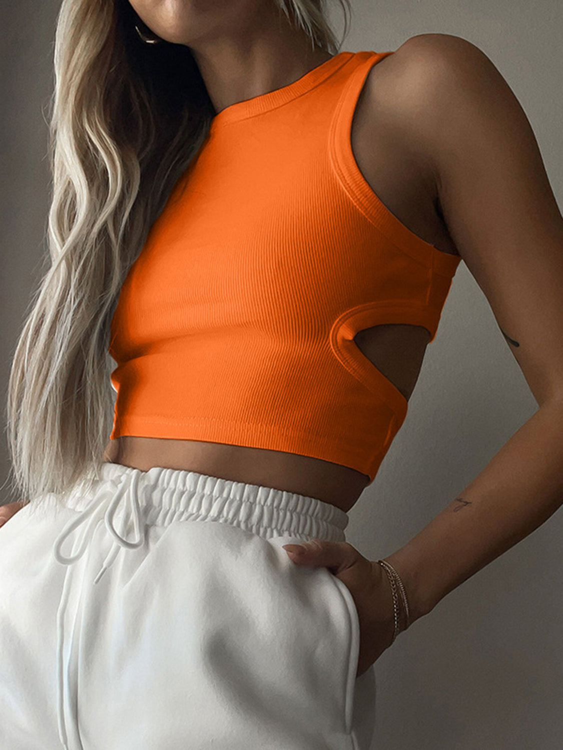 Cutout Round Neck Tank - Babbazon New Products