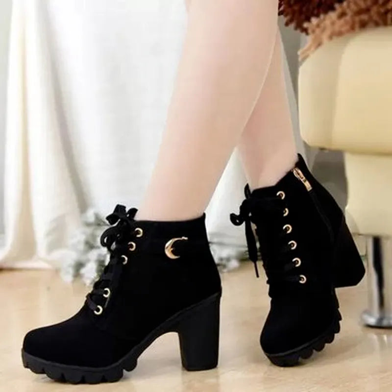 Short High-Heeled Snow Boots 