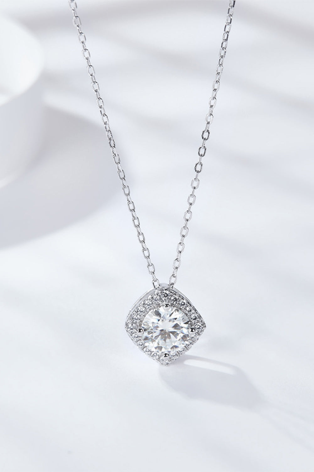 1 Carat Moissanite Geometric Pendant Necklace 