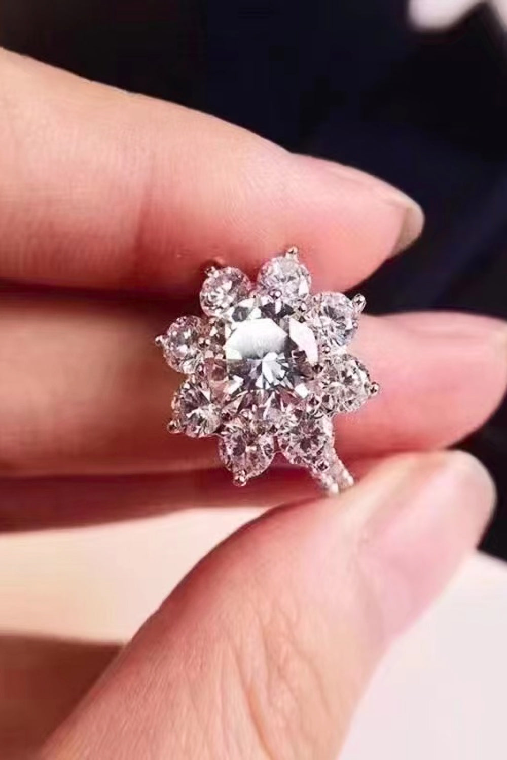 1 Carat Moissanite Flower Ring 