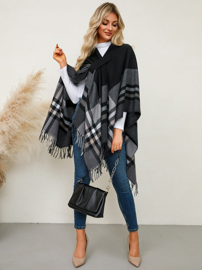 Fringe Contrast Plaid Poncho