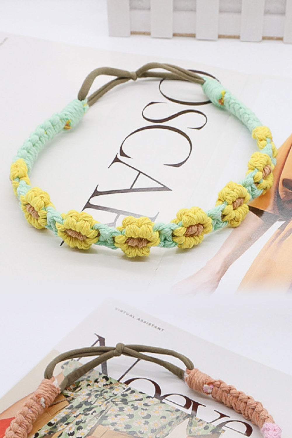 Assorted 2-Pack In My Circle Daisy Macrame Headband 