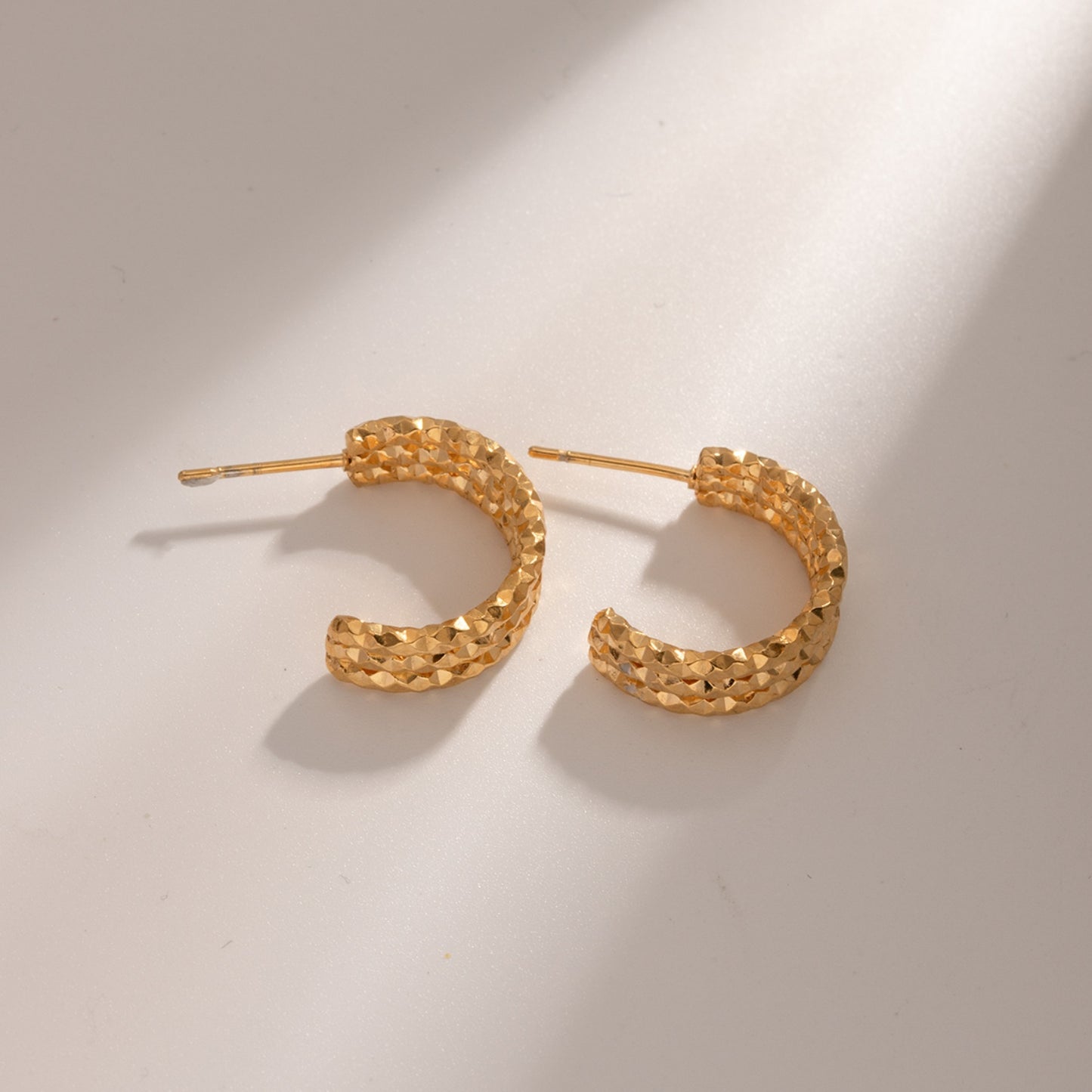 18K Gold-Plated Stainless Steel C-Hoop Earrings 