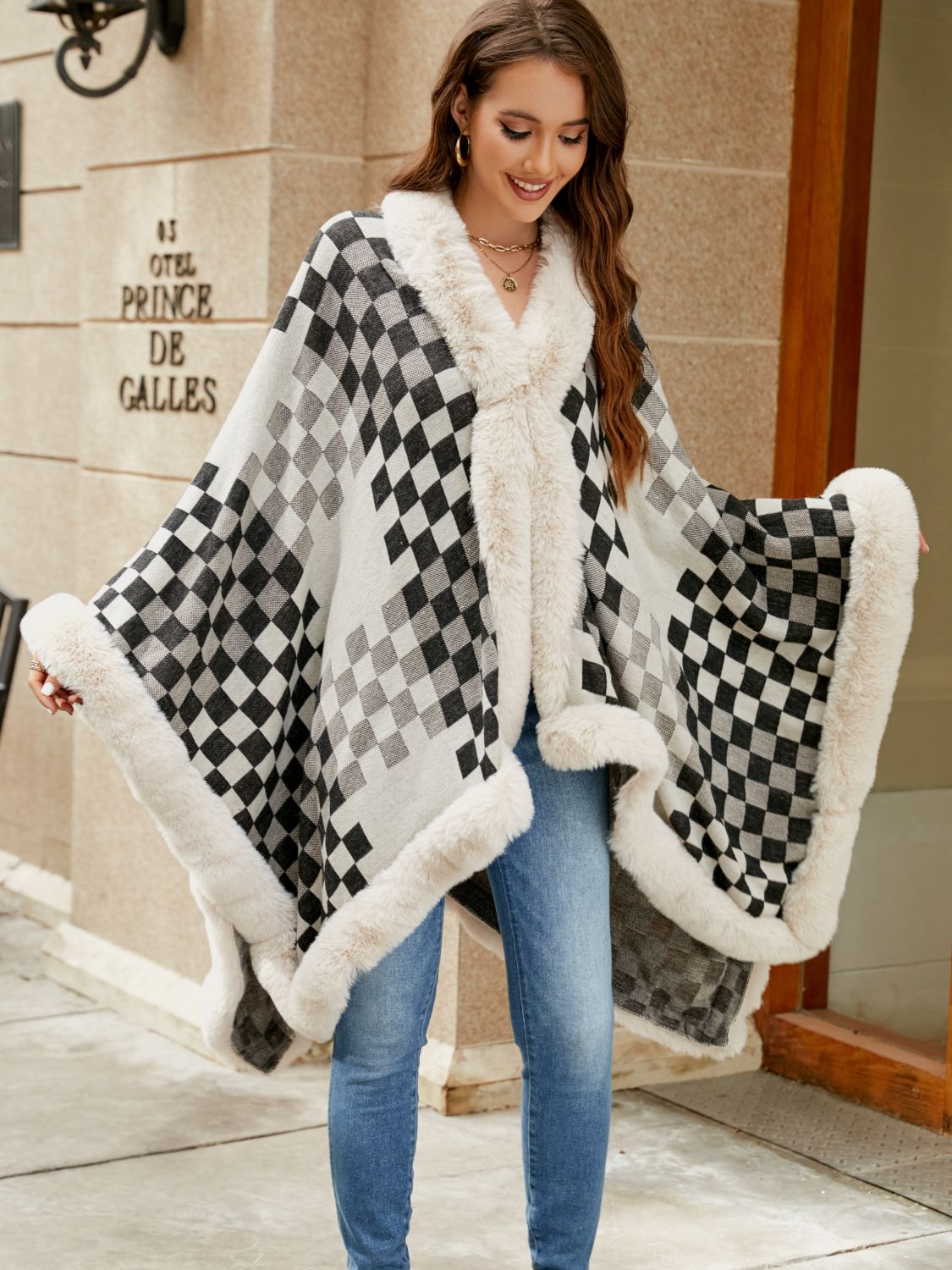 Checkered Faux Fur Trim Poncho 