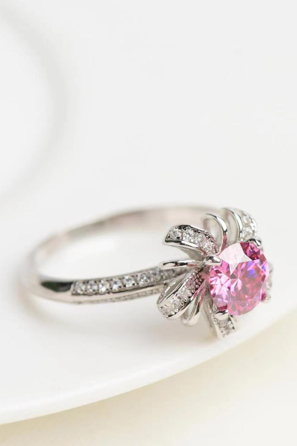 1 Carat Moissanite Flower-Shaped Ring 