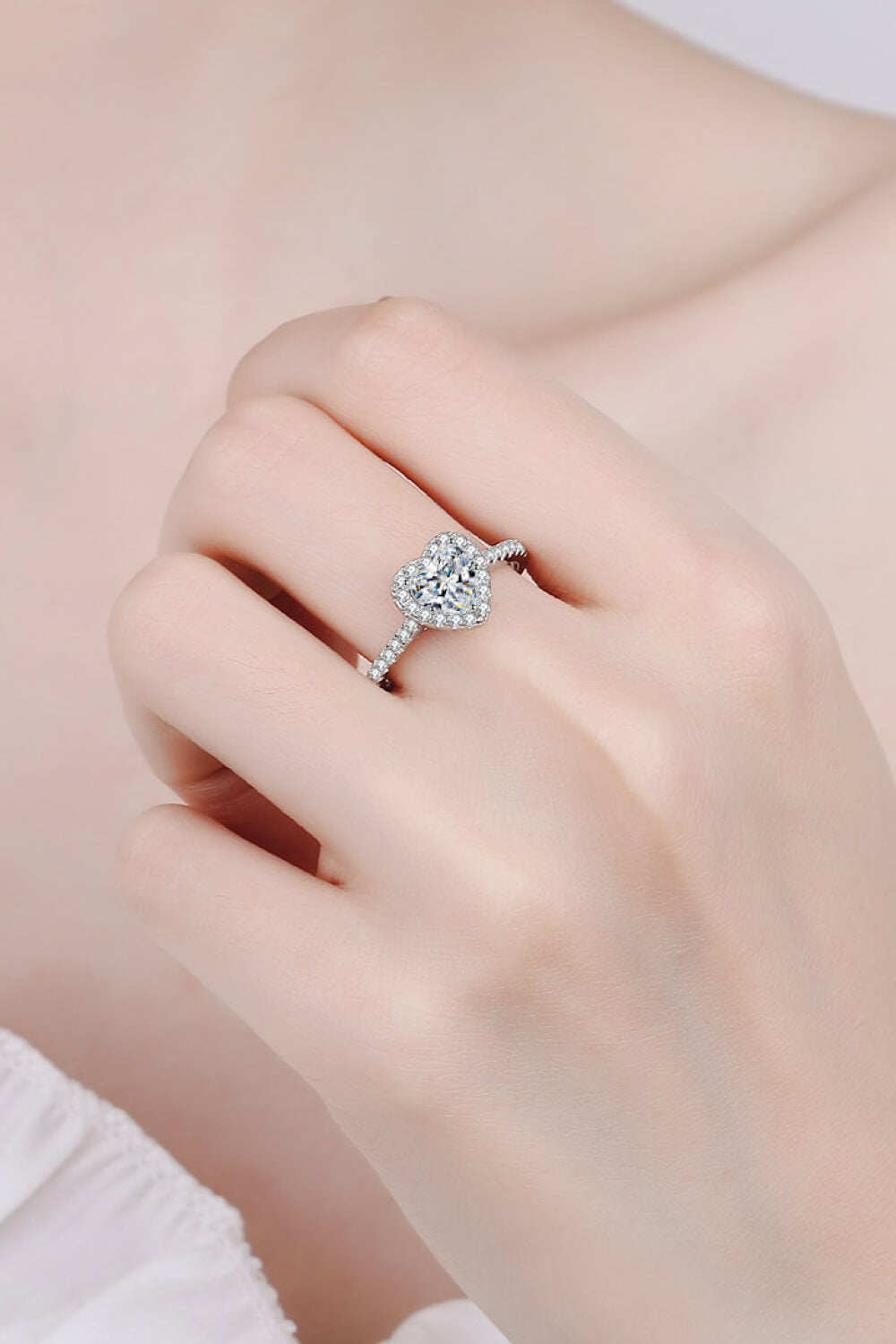 1 Carat Moissanite Heart-Shaped Ring 