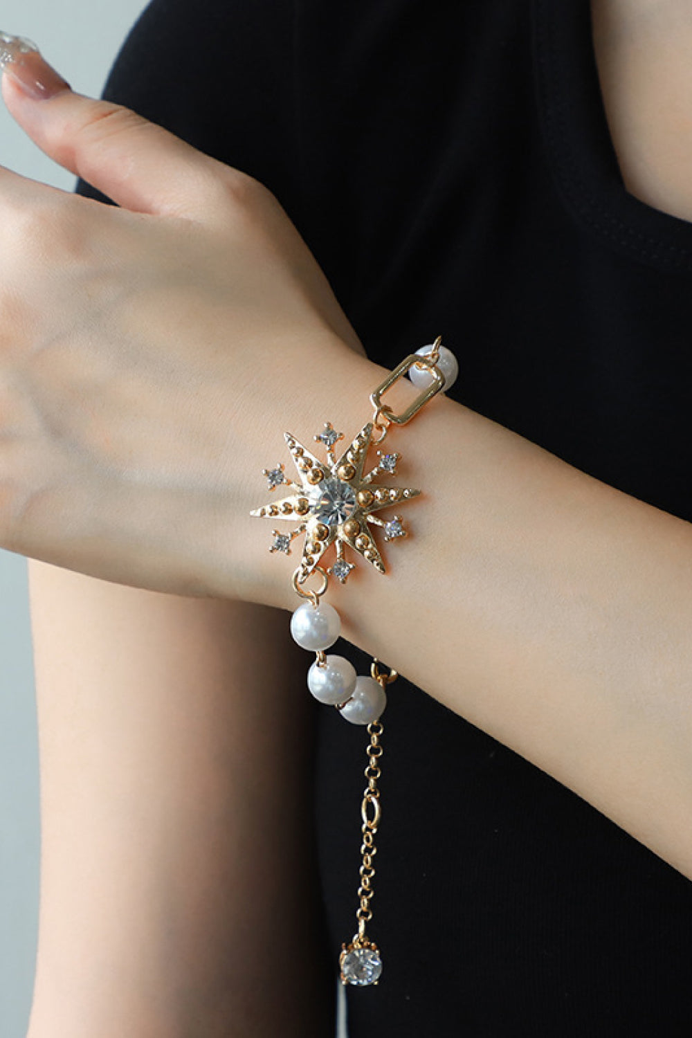 Synthetic Pearl Star Shape Alloy Bracelet 