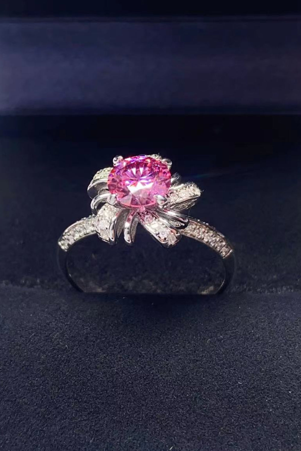 1 Carat Moissanite Flower-Shaped Ring 