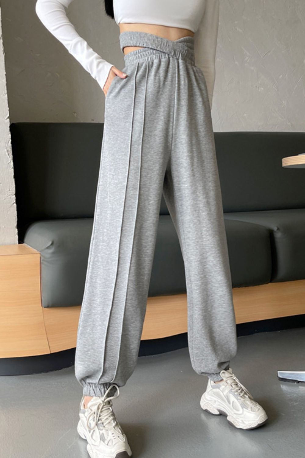 Crisscross Long Sweatpants 