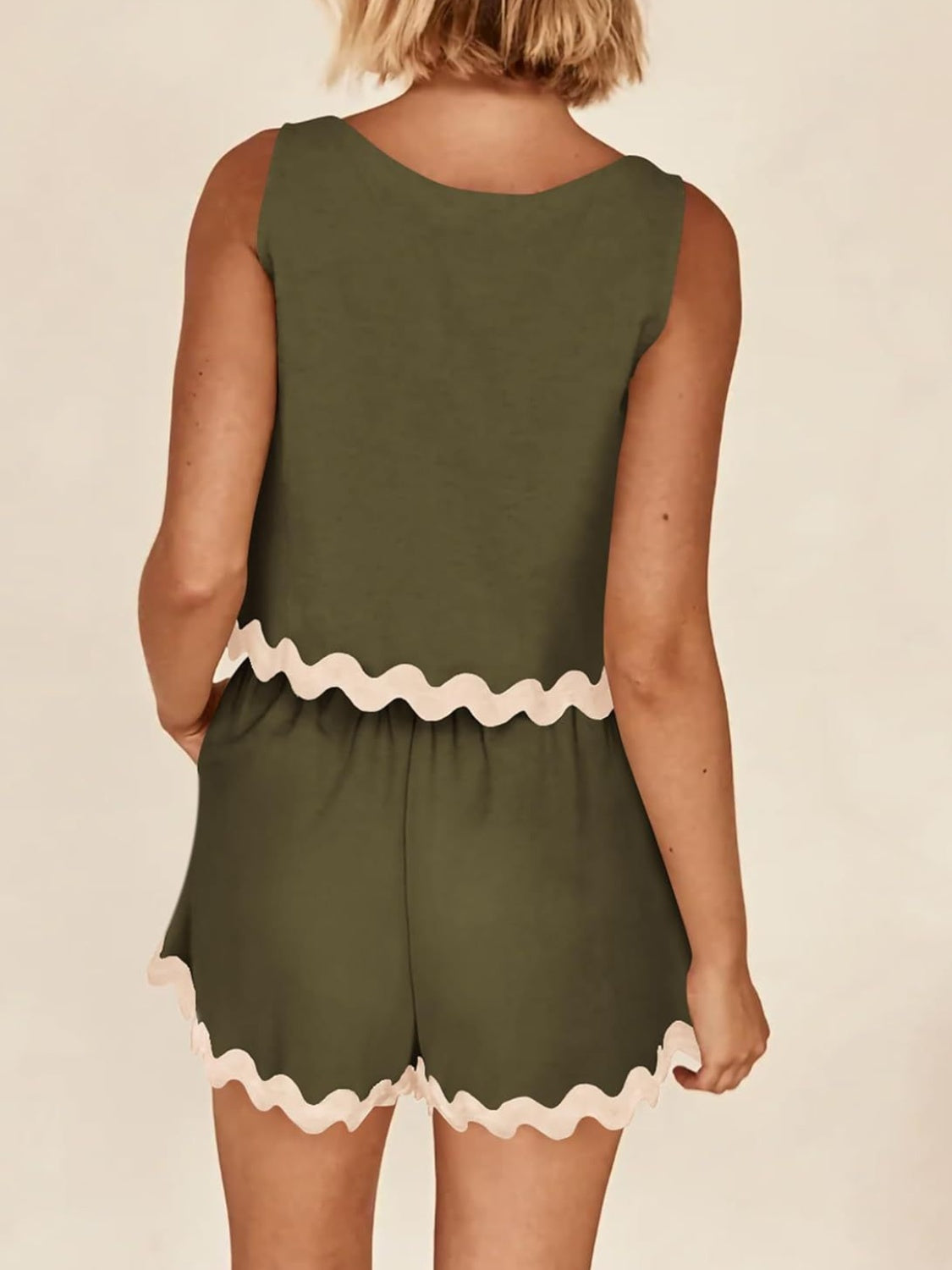 Contrast Trim Sleeveless Top and Shorts Set 