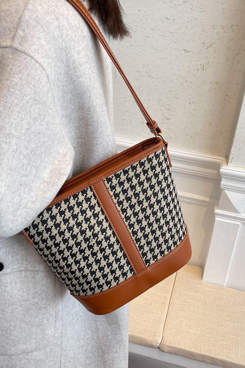 Houndstooth PU Leather Shoulder Bag 